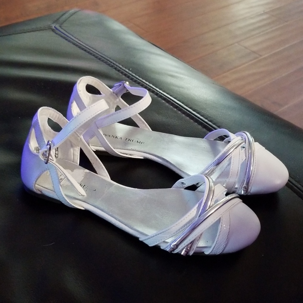 Girls Ivanka trump shoes size 2